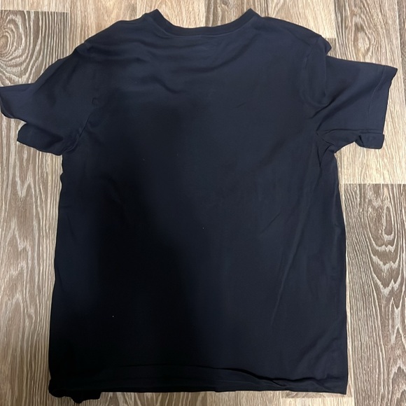 Nike Men’s Tee - Picture 2 of 4